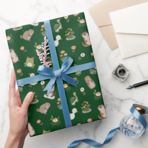 Teich Tiere & Seerosenblätter auf Dunkelgrün Geschenkpapier
