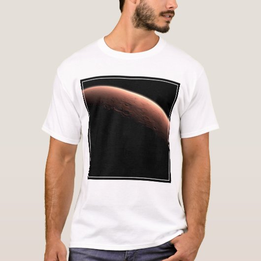 Teil der Mars an der Grenze von Licht und Dunkel. T-Shirt (Vorderseite)