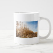 Teils geerntetes Mais-Feld Jumbo-Tasse (Rechts)