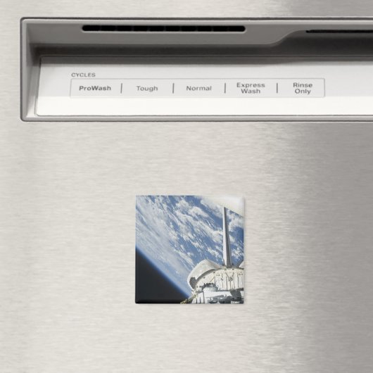 Teilweise Sicht auf Raumschiff-Streben Magnet (In Situ (Geschirrspüler))