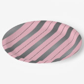 Teller aus hübschem, grauem und rosa gestrichenem  (Schrägansicht)