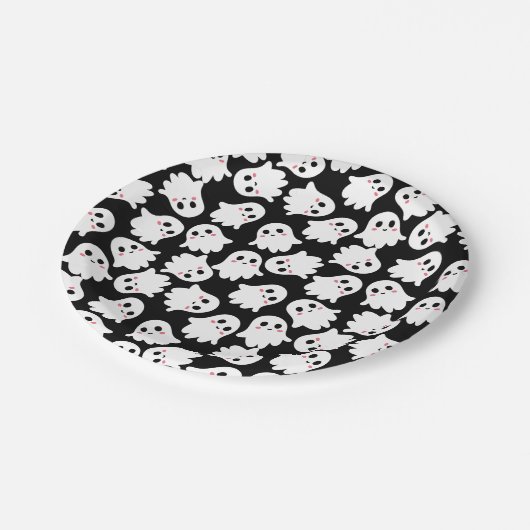 Teller aus Papier mit niedlichen kawaii Geistern (Schrägansicht)