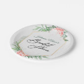 Teller aus Rose und grünem Blumenpapier (Schrägansicht)