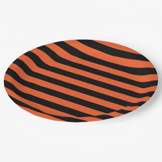 Teller aus schwarzem und orangefarbenem Streifen (Schrägansicht)