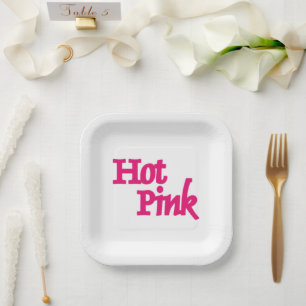 Teller aus weißem, rosa viereckigem Papier