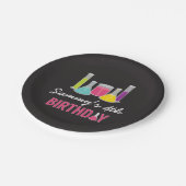 Teller des wissenschaftlichen Party in Rosa (Schrägansicht)