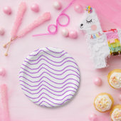 Teller für lila Wavy Line-Papiere (Party)