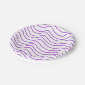 Teller für lila Wavy Line-Papiere (Schrägansicht)