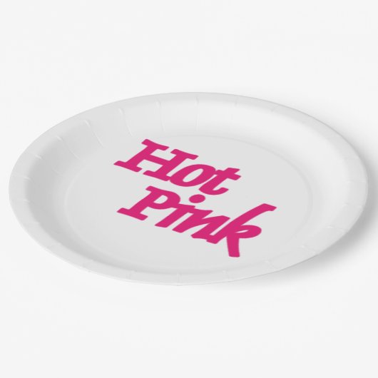 Teller in weißem, rosa weißem Papier (Schrägansicht)