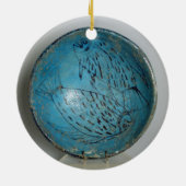 Teller verziert mit Fischen (Faience) Keramik Ornament (Hinten)