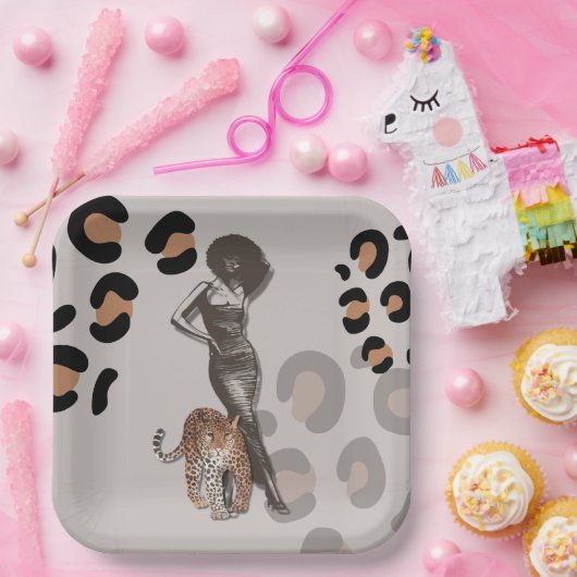 Teller von Frauenmode (Party)