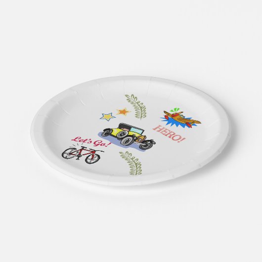 Teller von Papierfahrzeugen (Schrägansicht)