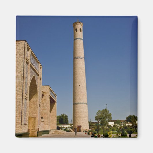 Telyashayakh Moschee: Minaret Magnet (Vorne)