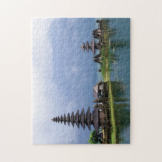 Tempel auf einem See Puzzle (Vertikal)