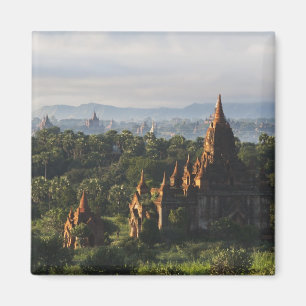 Tempel bei Sonnenaufgang, Bagan, Myanmar Magnet