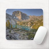 Tempel-Felsspitze und zweiter See Mousepad (Mit Mouse)
