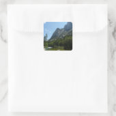 Tenaya Creek im Yosemite-Nationalpark Quadratischer Aufkleber (Tasche)