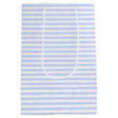 Tender Baby Blue Pale Sky Blue and White Stripe Mittlere Geschenktüte (Rückseite)