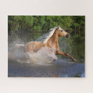 Tennessee Walker läuft durch Wasser Puzzle