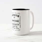 Tennessee-Whisky Zweifarbige Tasse (VorderseiteRechts)
