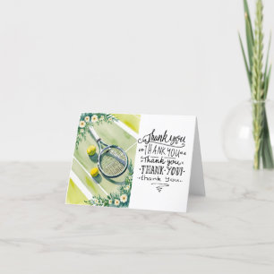 Tennis danke Ihnen Karte mit Ball auf Platz