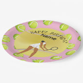 Tennis Geburtstag mit Tennisspieler auf rosa Pappteller (Schrägansicht)