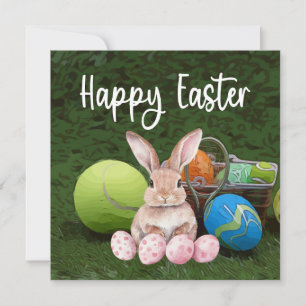 Tennis Happy Ostern mit Ball und Eiern auf Grün Feiertagskarte