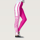 Tennis in Hot Pink und White Typografy Letters Leggings (Rechts)