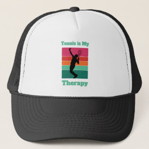 Tennis ist mein therapeutischer Rektangle Retro-So Truckerkappe