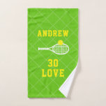 Tennis Personalisiert 30 Lieben Geburtstag Sport Handtuch<br><div class="desc">30. Geburtstag "30 Liebe" Tennisangebot Hellgrün und Gelb Personalisiert Monogram oder Custom Text Tennis Design Küche oder Sporttütenhandtuch mit einem fett und sportlich männlichen Monogramm,  Name mit Tennisschläger und Ball Icon auf einem verblassten Netzhintergrund.</div>