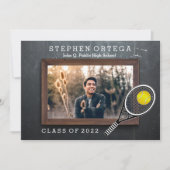 Tennis Player Chalkboard Foto Abschluss Einladung (Vorderseite)