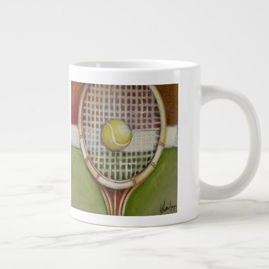 Tennis-Racket mit Ball-Lay vor Gericht Jumbo-Tasse (Rechts)