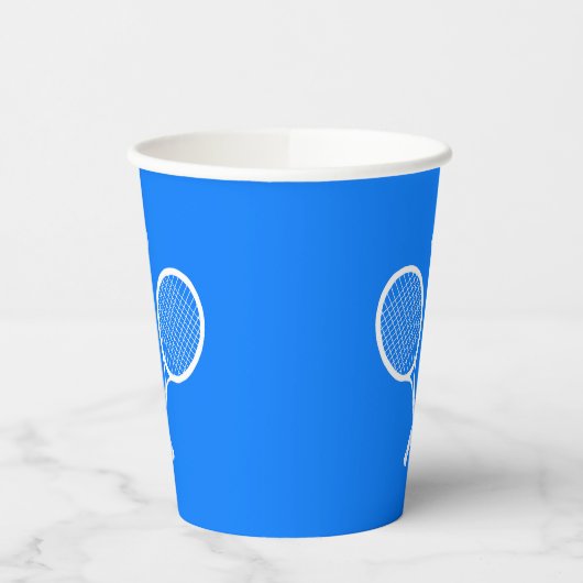 Tennis Rackets Blue Backgroud Party Pappbecher (Links)