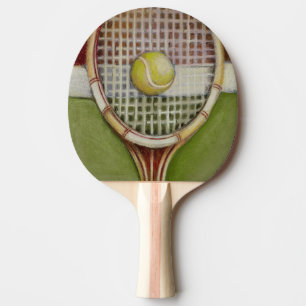 Tennis-Schläger mit dem Ball, der auf Gericht leg Tischtennis Schläger