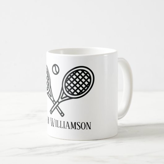 Tennis Theme Coach Mit Monogramm Name Kaffeetasse (VorderseiteRechts)