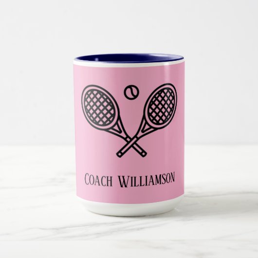 Tennis Theme Mit Monogramm Name Coach Tasse (Zentrum)