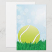 Tennisball auf Gras Briefpapier (Vorne/Hinten)