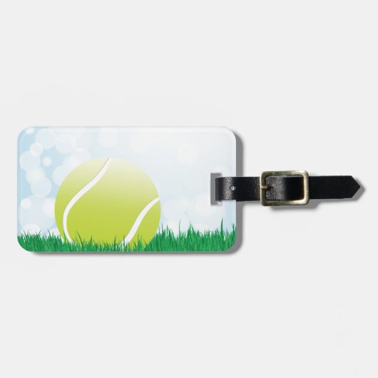 Tennisball auf Gras Gepäckanhänger (Vorderseite horizontal)