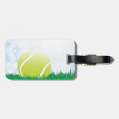 Tennisball auf Gras Gepäckanhänger (Rückseite horizontal)