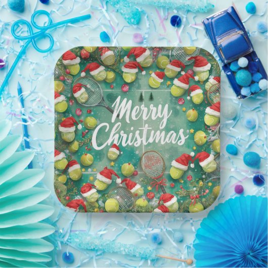 Tennisball mit Weihnachtsmannmütze auf dem Platz W Pappteller (Party)