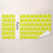 Tennisball-Muster für Spieler mit Namen Badehandtuch (Badehandtuch)