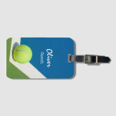 Tennisbälle sind auf dem Spielplatz Trainer Gepäckanhänger (Vorderseite (Horizontal))