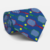 Tennisrackets & Balls Muster Krawatte (Gerollt)