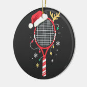 Tennissattel mit Weihnachtsmannmütze und Weihnacht Keramik Ornament (Links)