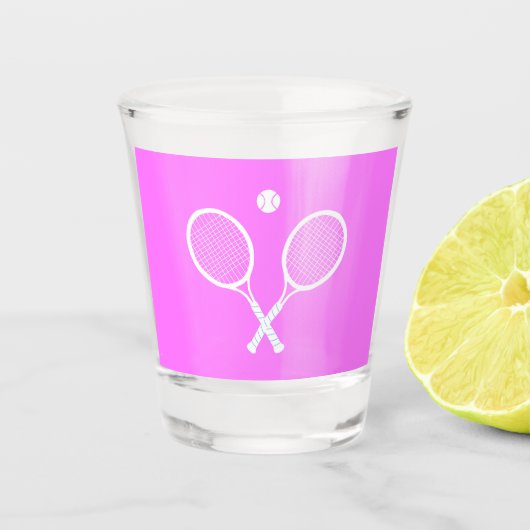 Tennisschläger und Ball Schnapsglas (Vorderseite)