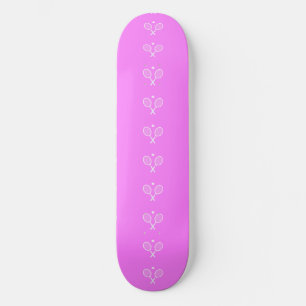 Tennisschläger und Ball Skateboard