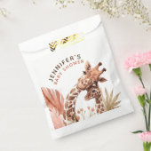 Teracotta Tan Boho Giraffe Babydusche Geschenktütchen (Versiegelt)