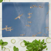 Terns Overhead Geschirrtuch (Gefaltet)