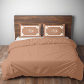 Terra Cotta Greek Key Monogram Standard Kissenbezug