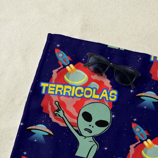 Terracolas - Alien-Angst vor Menschen Strandtuch (Beispiel)
